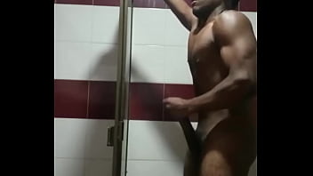 Jovencito De 18 Años Dotado