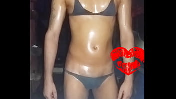 Poli Desi Magi Oill Lover