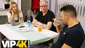 Dy4k. Excited Blonde Sneaks Into Kitchen And Seduces Bfs Old