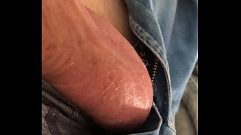 A Pica Cabeça Rosada Esta Acordando Para Te Dar Leitinho