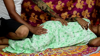 Beautiful Leady Sex His Husband In A Room