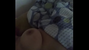 Favy2816. Con frio una mañana de domingo sola...