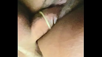 Casada Experimentando Pau Diferente