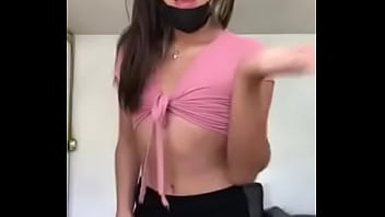 Siempre Me A Gustado Bailar Y Mas Cuando Se Trata De Baiiles Sensuales Que Me Ponen Muy Cachonda Porque Me Dicen Cosas Muy Excitantes En Mis Videos
