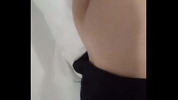 Novinho Exibindo A Bundinha Doido Pra Da