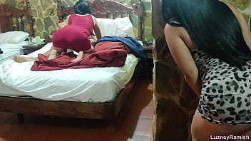 Mi Esposo Y La Tienen Sexo Ellos Piensan Que Yo No Estoy En Casa Parte 1 Pillados Voyeur Luzneyramish Leandrozimmer Abney