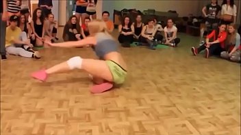 Twerking Edm And Cumshots Episode 02