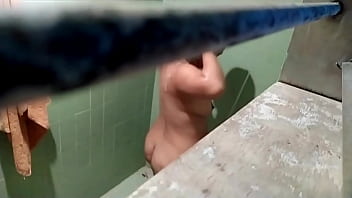 He Recorded My Stepsister With A Hidden Camera While She Was Taking A Shower