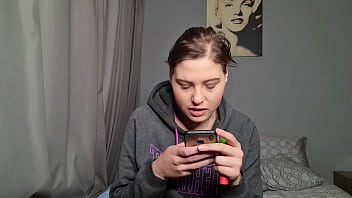 Fully Clothed Bob Haircut Blonde Humiliating A Guy' Small Dick After Seeing The 2 Dick Pics He Sent Her | Custom Video