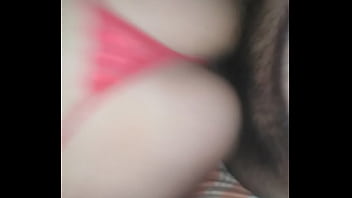 Un Rico Mañanero... Quite La Sabana Le Vi El Culo Entangado Y No Pude Resistir Le Puse La Tanguita De Lado Y A Gozar.... Que Rico