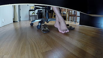 Dayanara Footjob Pov 1