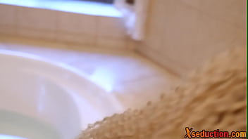 Ebony Perky Boobed Teen Fucked By Big Cock In Bathtub