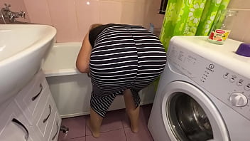 The Milf Always Has A Little Time For Anal Sex