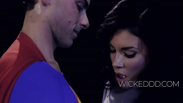 What Supes Does With Louis Lane (parody)