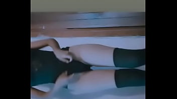 Amiga De La Universidad Me Enseña Sus Tetas