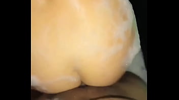 Cássia Esposa Rabuda Levando Rola Grossa Dentro Da Banheira