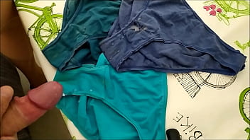 Corrida En Bragas De Mi Mujer 232