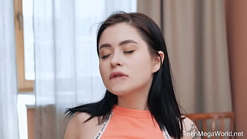 Beauty-angels.com - Skye Wood - Solo Orgasm In The Kitchen