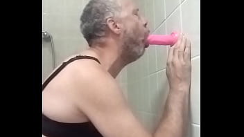 Damienne Utilise Sa Bouche à Pipe