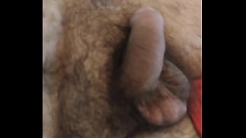 Tocándome la polla y huevos 15-06-22