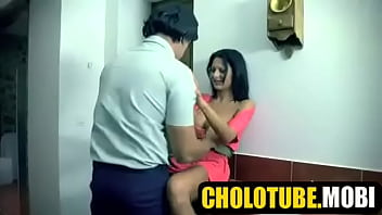 La Empleada Nos Descubrió Y Se Unió A La Fiesta