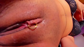 Anahis Jugando Con Su Coño.