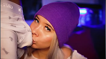 Sexy Colombian Blonde Wants To Eat Her ' Cock While You Watch