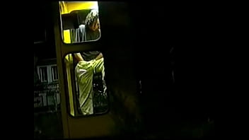 Nachts In Einer Telefonzelle Gewichst