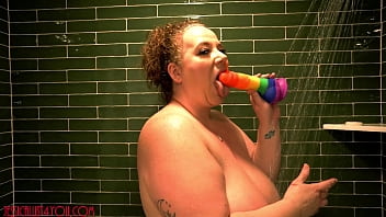 Taking A Shower With Jessica Lust