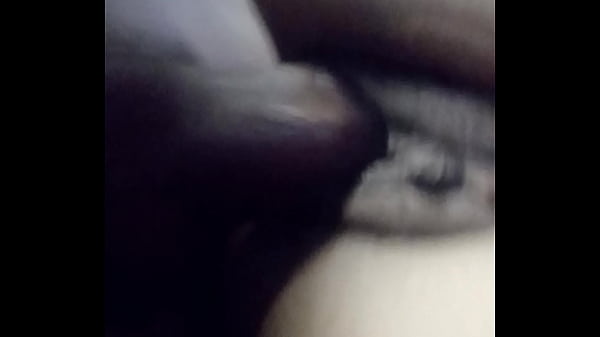 Solos En La Cama De Mis Suegros