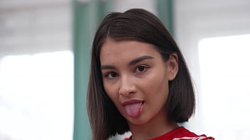 Gang Bang 5 On 1 - Pissed On Oriental Cheerleader Effy End ( Dpp/dvp/dp ) Wet