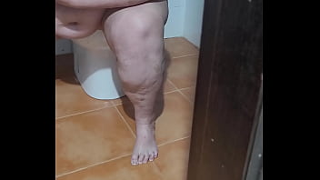 Coolmarina. Me Ha De Corrida En El Baño