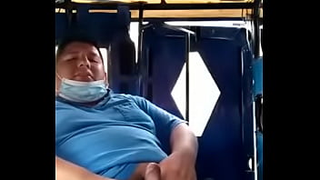 Hot, Bus, Caliente, Bolivia, Santa-cruz, Pene-chico, Tio-arrecho - Unknown - 2025 - Hot - Session - Video 1555786