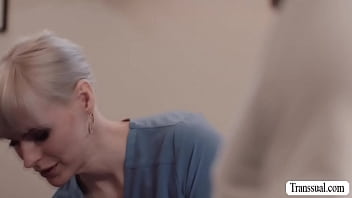 Guy Barebacked By Ts Masseuse