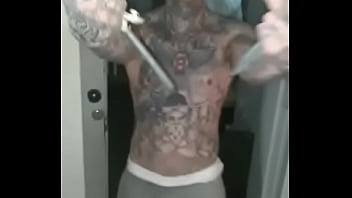 Knife, Tatted - Unknown - 2025 - Wild - Show - Video 1612111