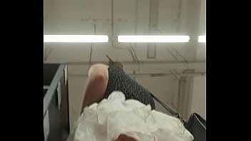 Upskirt, Catched - Unknown - 2025 - Hot - Show - Video 1553724