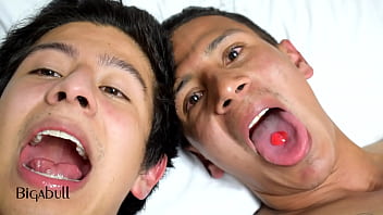 Fetiche De Lengua Y Boca