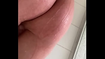 Aka Bianca Showertime