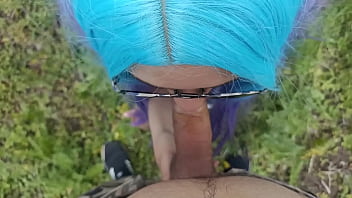 A Vulgar Student Made A Blowjob In Public Parc