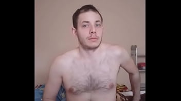 Gergely Molnar - Beautiful Body Is Playing