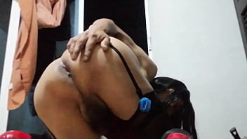 Rompí Mi Culo Con Un Vaso Y Una Botella De Plástico