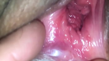 Gordinha Safada Arreganhando A Perereca