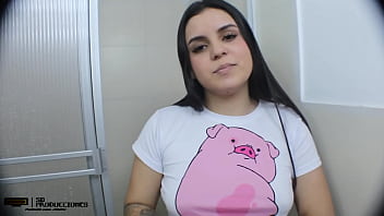 Mi Hermanastro Es Un Pervertido Que Me Espia