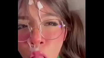 Me Deslecha Compañera De Trabajo