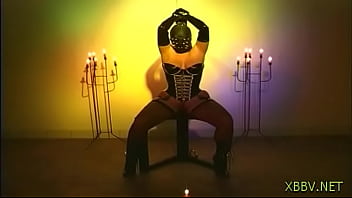 Wicked Sweetie Is Rubbing Her Nice Putz