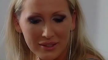 Mandy Has A Visitor In Her Home Who She Wants To Have Sex With