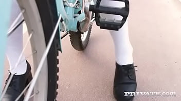 Alice Klay, Anal Debut