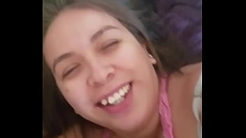 Nutting On Vianey' Face