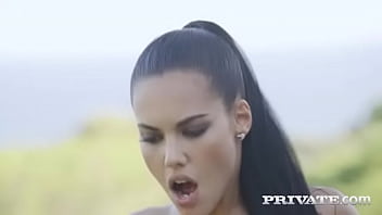 Apolonia Fucked On The Grass