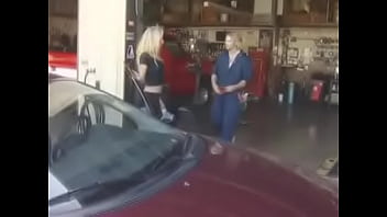Sophie Evans Gives Her Mechanic An Upskirt Getting Him Horny For Anal